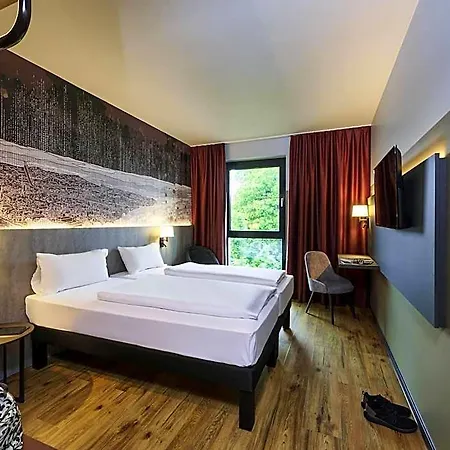 Ibis Styles 24h Geoeffnet 3* Singen