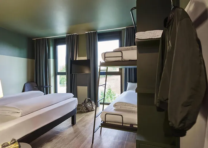 Ibis Styles Hotel 3*