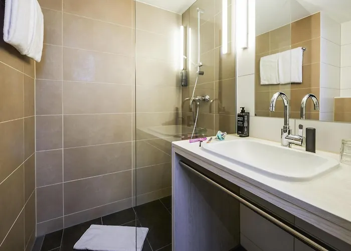 מלון Ibis Styles 3*